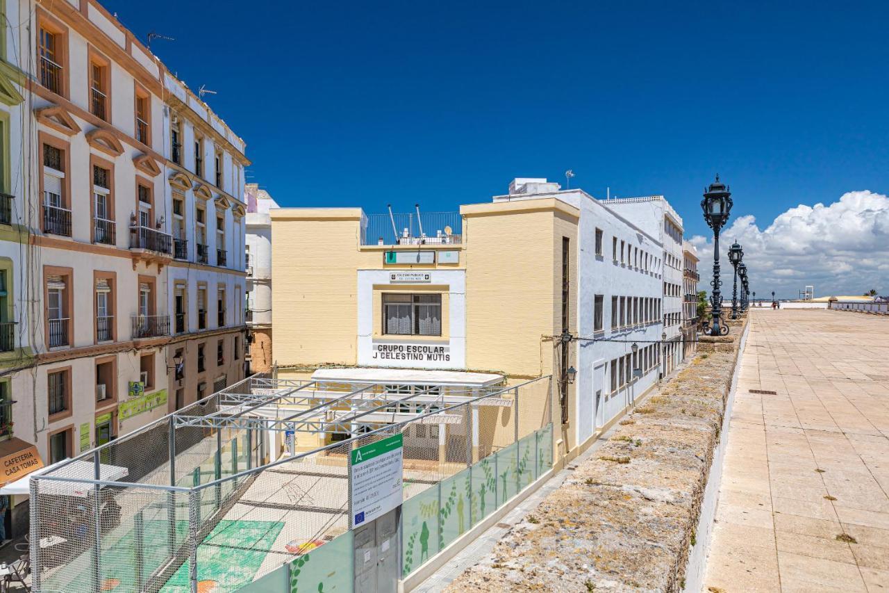 New Use Pz Espana 3 Derecha Cadiz Bagian luar foto